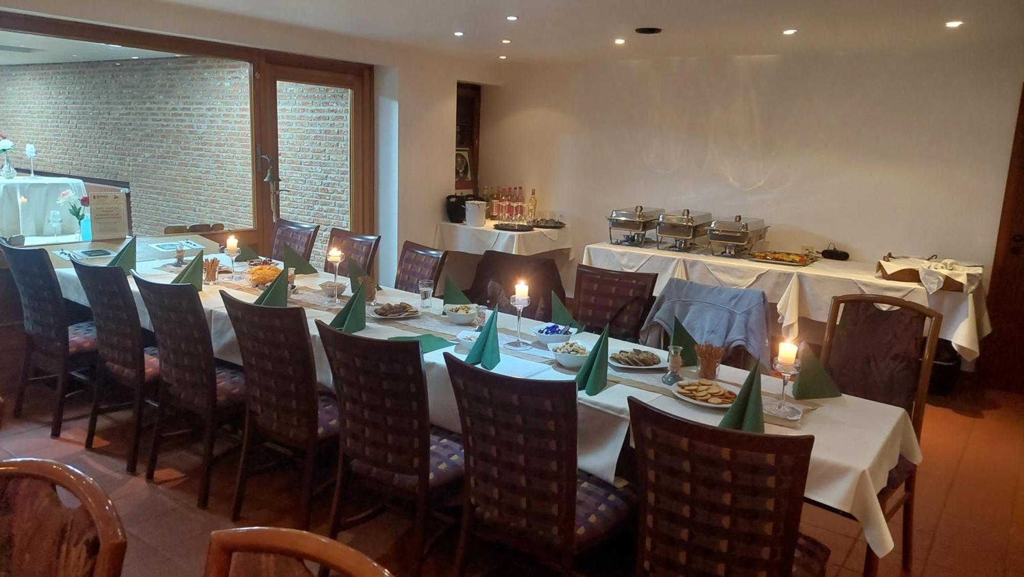 Hotel La Cascina Wennigsen Екстериор снимка