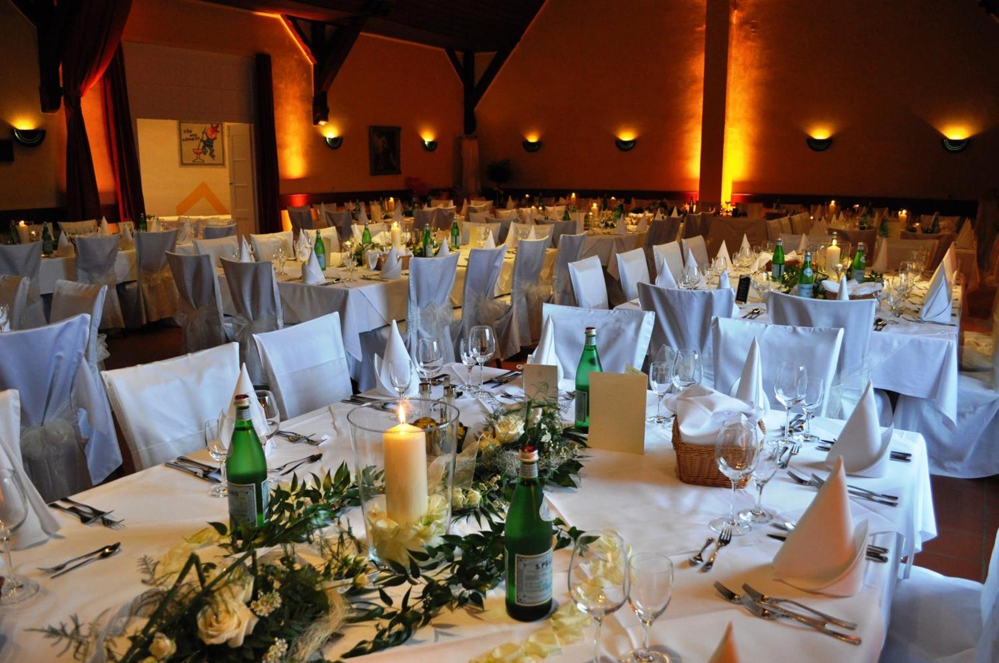 Hotel La Cascina Wennigsen Екстериор снимка